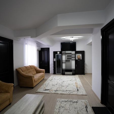 Alex 1 Apartament Iasi Esterno foto
